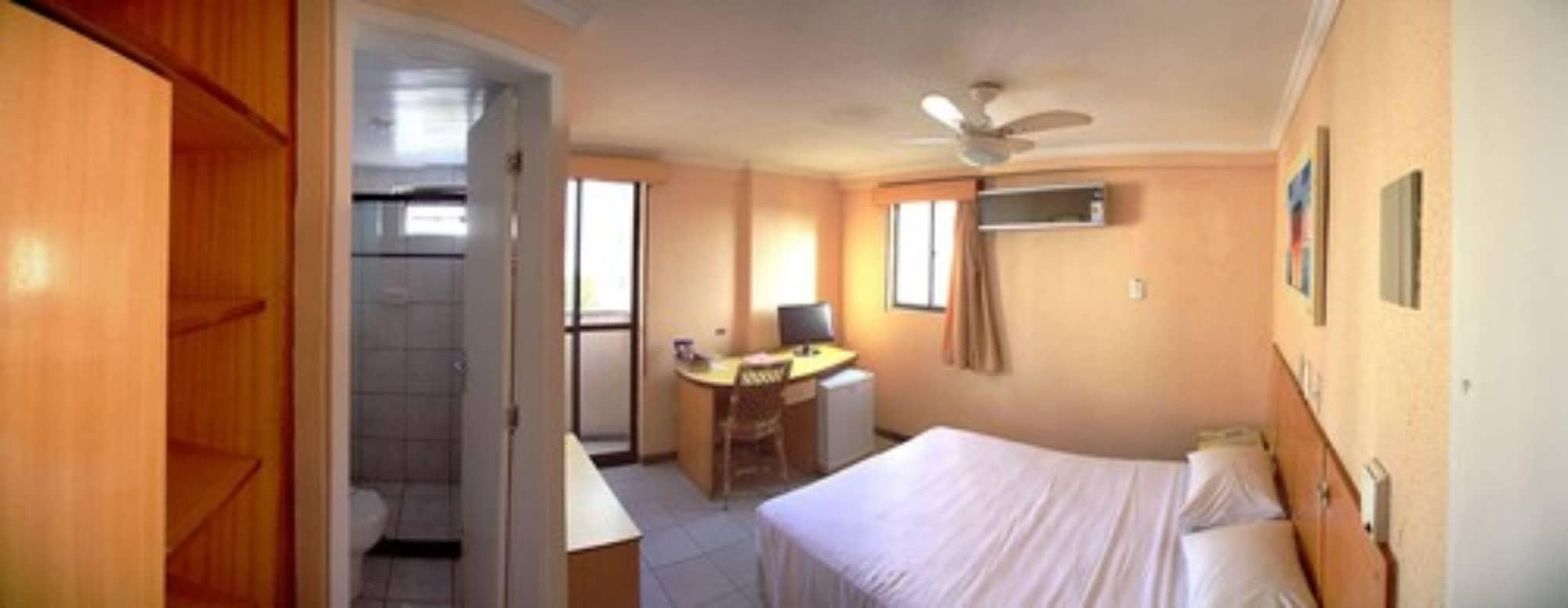 Rede Andrade Casa Blanca Hotel