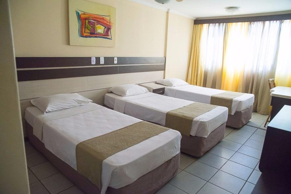 Rede Andrade Casa Blanca Hotel 3*