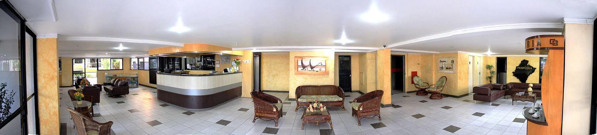 Rede Andrade Casa Blanca Hotel 3*